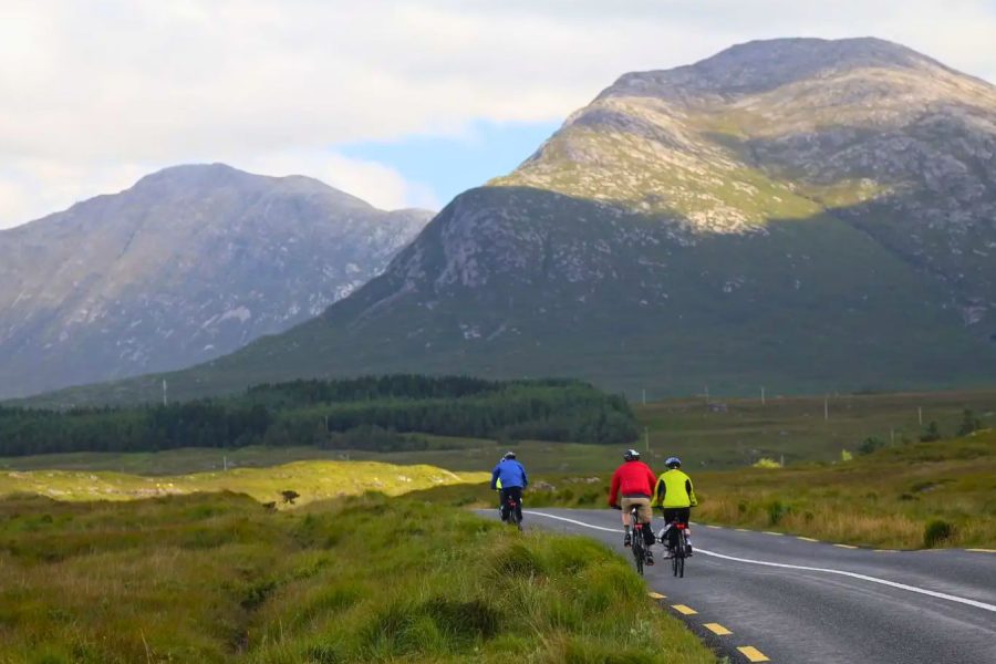 Western Ireland Cycling Tour – The Emerald Isle by Bike
